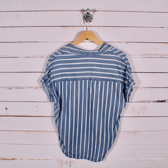 Simons Contemporaine Modern Shirt - Picture 2 of 7